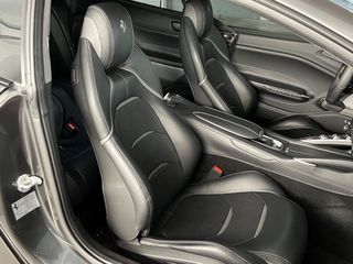 Ferrari GTC4Lusso 2019 6.3 V12-thumb-36