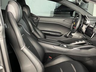Ferrari GTC4Lusso 2019 6.3 V12-thumb-39