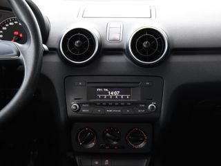 Audi A1 2012 Sportback TFSI-thumb-17
