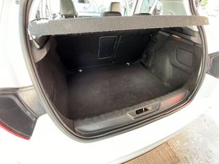 Peugeot 308 2017 ALLURE-thumb-17