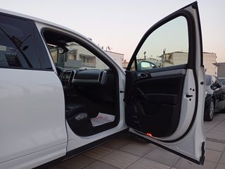 Porsche Cayenne 2015 CAYENNE S HYBRID-thumb-19