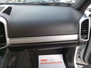 Porsche Cayenne 2015 CAYENNE S HYBRID-thumb-33