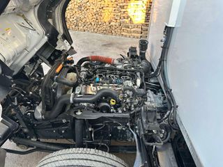 Ψυγείο Isuzu 2019 MI 21-thumb-44