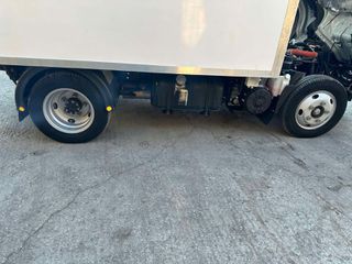 Ψυγείο Isuzu 2019 MI 21-thumb-35