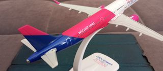 Airbus A321 Wizz Air-thumb-5