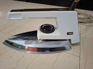 AEG Vintage Σιδερο Typ EBE 0017