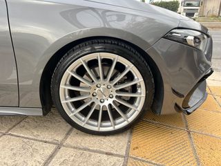 Mercedes-Benz A 220 2019 Mercedes-Benz A Class  AMG LINE-thumb-18