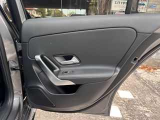Mercedes-Benz A 220 2019 Mercedes-Benz A Class  AMG LINE-thumb-25