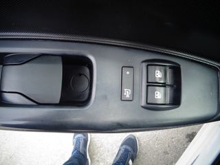 Opel Combo 2017 1.6cc * EURO6 * DIESEL * ΠΛΑΪΝΗ ΠΟΡΤΑ-thumb-17