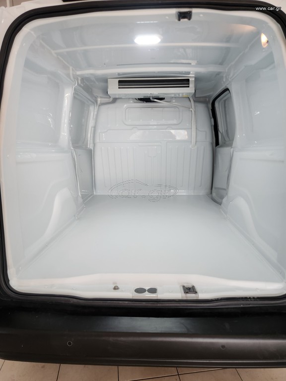 Toyota PROACE CITY 2026 L2  ψυγείο