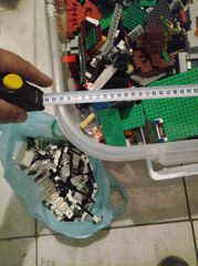 Lego-thumb-7