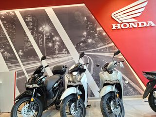 Honda SH 150i 2026-thumb-2
