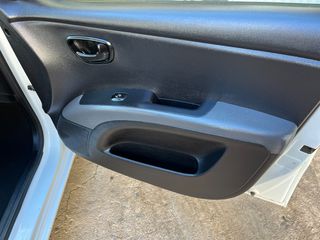Hyundai i 10 2011 1.2 ΕΛΛΗΝΙΚΟ-thumb-23