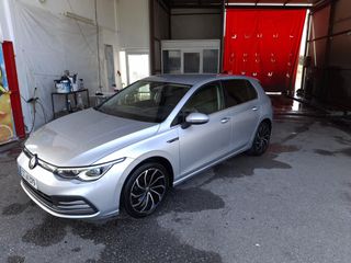 Volkswagen Golf 2021 8   1.5 e tsi-thumb-2