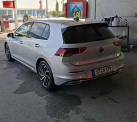 Volkswagen Golf 2021 8   1.5 e tsi-thumb-8