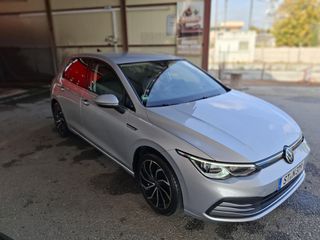 Volkswagen Golf 2021 8   1.5 e tsi-thumb-15