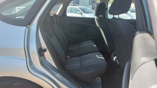 Ford Focus 2008-thumb-10