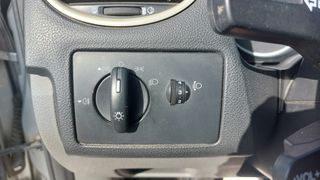 Ford Focus 2008-thumb-15