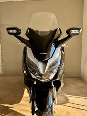 Honda 2018 HONDA FORZA 300 2018 NSS AK 300