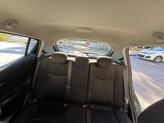 Opel Karl 2018-thumb-12