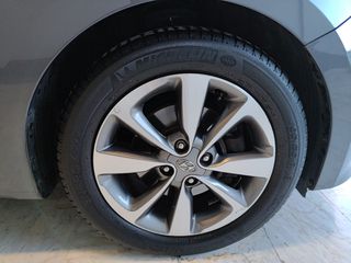 Hyundai i 20 2018 1.0 TGDI YES! Plus 120hp *Panorama*Navigation*Camera-thumb-29