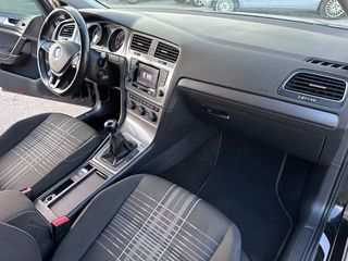 Volkswagen Golf 2015 1.6 TDI BLUEMOTION-thumb-23