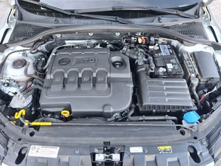 Skoda Octavia 2019-thumb-4