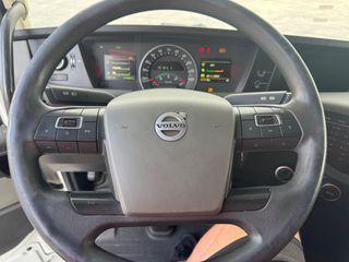 Volvo 2018 FH 4 500 με λίγα χιλιόμετρα-thumb-13