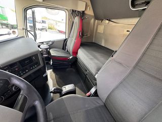 Volvo 2018 FH 4 500 με λίγα χιλιόμετρα-thumb-19