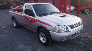 Nissan PickUp 2003 d22 air condicion