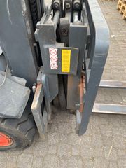 Linde 2012 H30D-01-thumb-11