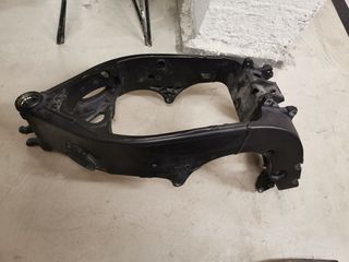 Σκελετός με άδεια R1 2008