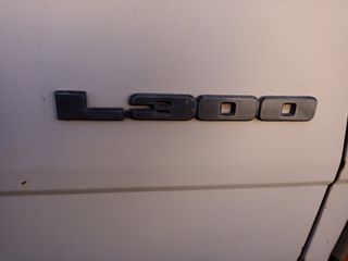 Mitsubishi L300