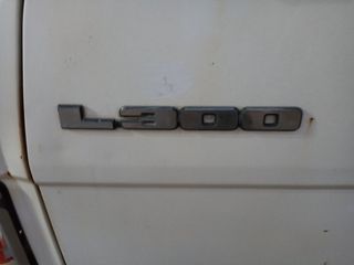 Mitsubishi L300-thumb-1