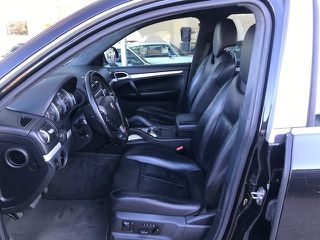 Porsche Cayenne 2004 Turbo-thumb-6