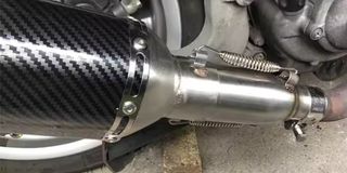 ΛΑΙΜΟΙ ΕΞΑΤΜΙΣΕΩΝ ΜΑΖΙ ΜΕ ΤΕΛΙΚΑ ΓΙΑ SCOOTER PIAGGIO GILERA APRILIA PEUGEOT