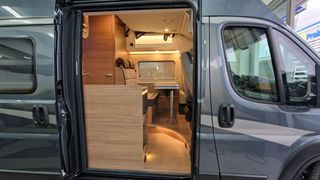 Knaus 2023 BoxLife 600 DQ 4 ατομων-thumb-10