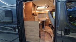Knaus 2023 BoxLife 600 DQ 4 ατομων-thumb-11