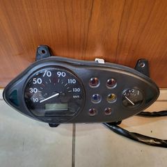 Πωλειται κοντερ (20.146km) για BMW C1 (125 & 200)