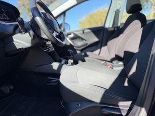 Peugeot 208 2017 1.2 Vti 12V Active Navi Sunroof-thumb-42