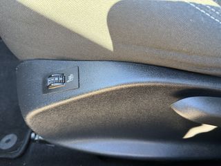Peugeot 208 2017 1.2 Vti 12V Active Navi Sunroof-thumb-51
