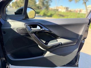 Peugeot 208 2017 1.2 Vti 12V Active Navi Sunroof-thumb-92
