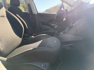 Peugeot 208 2017 1.2 Vti 12V Active Navi Sunroof-thumb-94