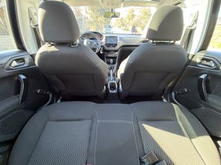 Peugeot 208 2017 1.2 Vti 12V Active Navi Sunroof-thumb-73