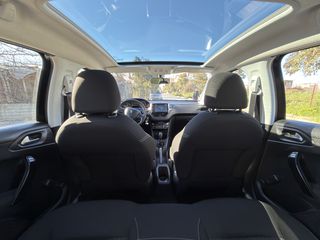 Peugeot 208 2017 1.2 Vti 12V Active Navi Sunroof-thumb-76