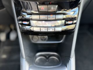 Peugeot 208 2017 1.2 Vti 12V Active Navi Sunroof-thumb-116