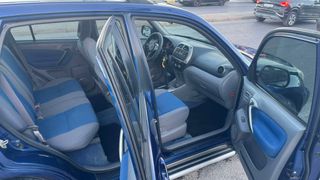 Toyota RAV 4 2004 AUTO COPA CAR-thumb-10
