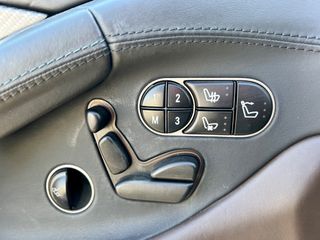 Mercedes-Benz SL 63 AMG 2009 IWC  EDITION 1/200-thumb-21