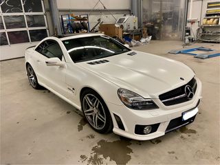 Mercedes-Benz SL 63 AMG 2009 IWC  EDITION 1/200-thumb-26