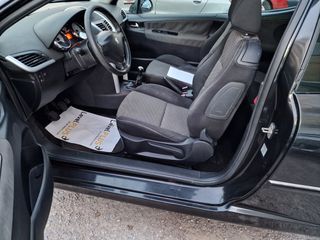 Peugeot 207 2010-thumb-10